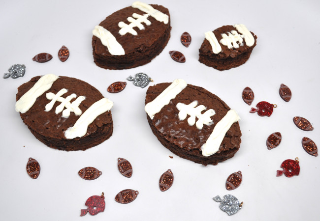 Super Bowl Football Brownies : Stoney Clover Lane